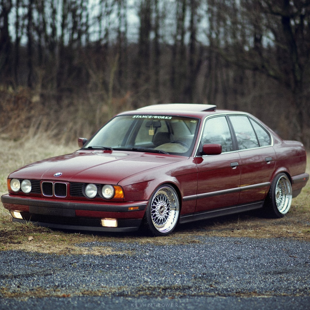 E34