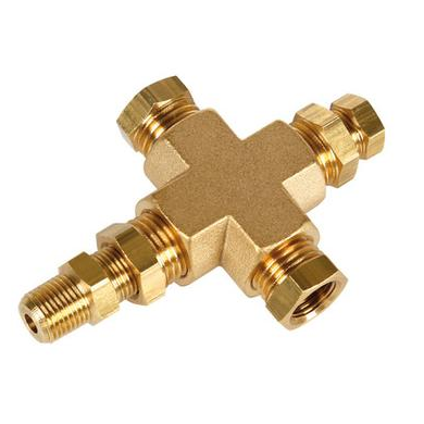 Nelja sisendiga adapter