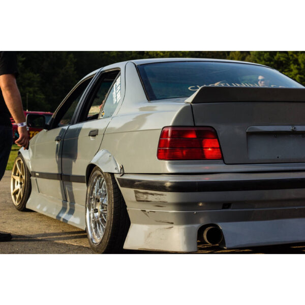 BMW E36 Jap Style ducktail
