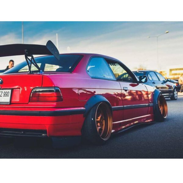 BMW E36 kupee/compact tiivalaiendid