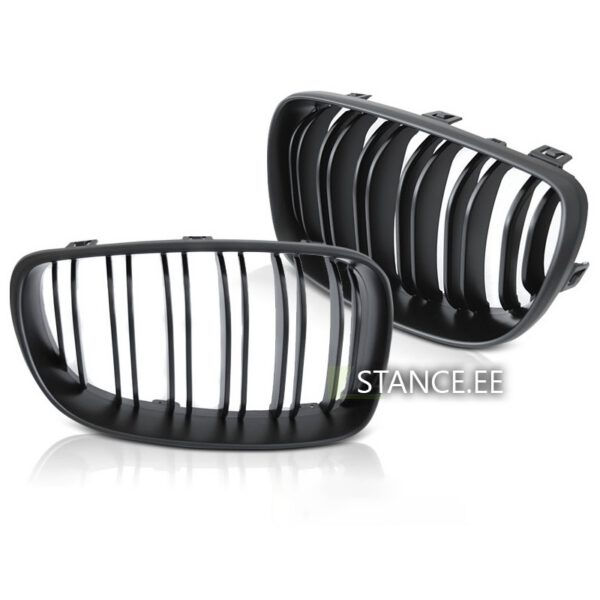 BMW E8X mustad neerud