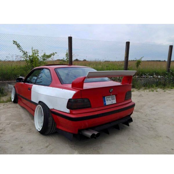 BMW E36 LTW Spoileri lisa