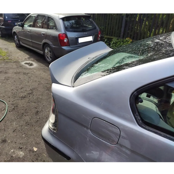 BMW E46 Compact ducktail