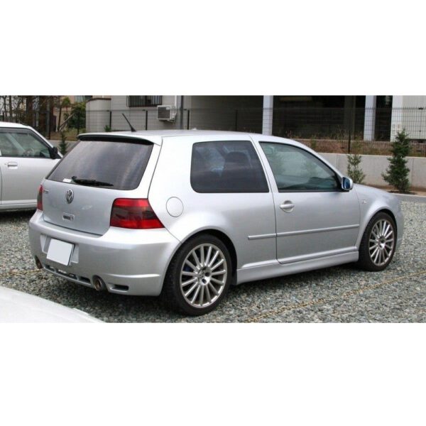 VW Golf IV R32 karbikatted