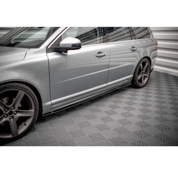 Volvo V70 (mk3) küljekarbi splitterid – Maxton