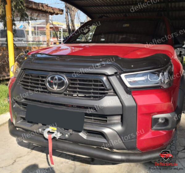 Toyota Hilux VIII (2020a+) kapoti kivikaitse