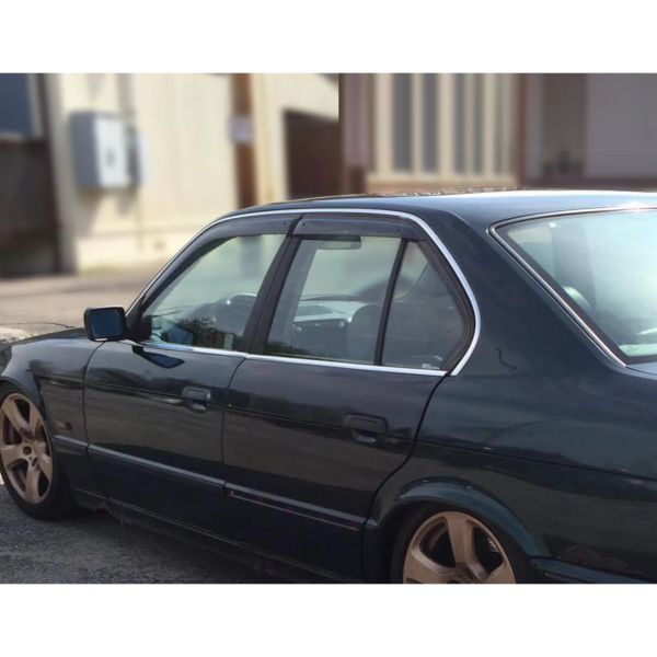 BMW E34 tuulesuunajad