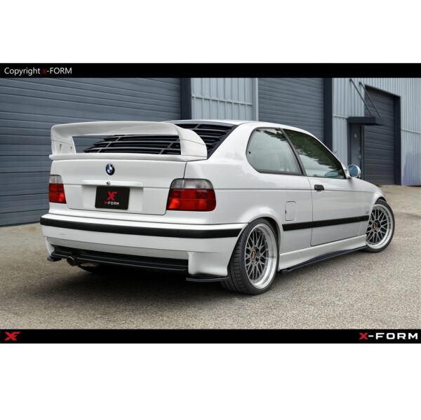 BMW E36 Compact kapsariiv (louver)