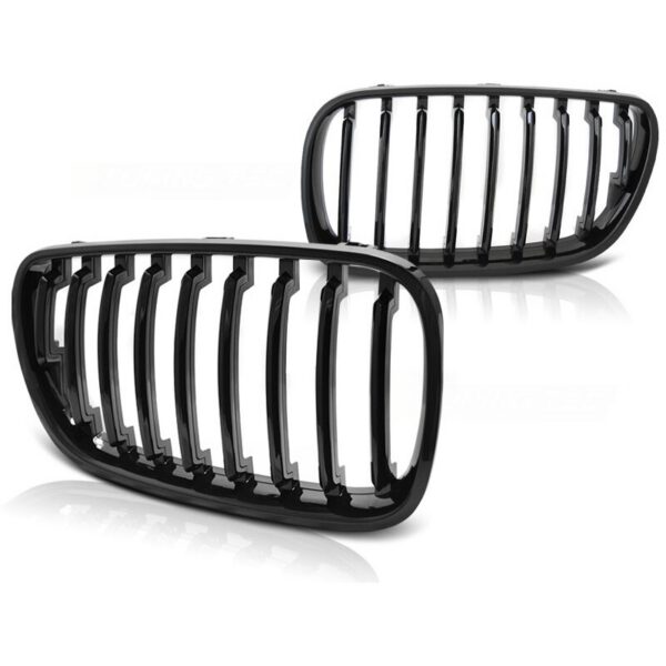 BMW X3 (E83) FL mustad neerud