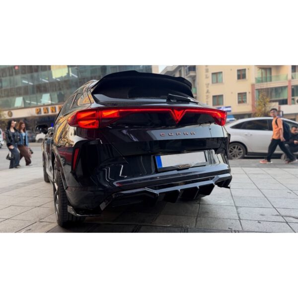 Cupra Formentor difuusor
